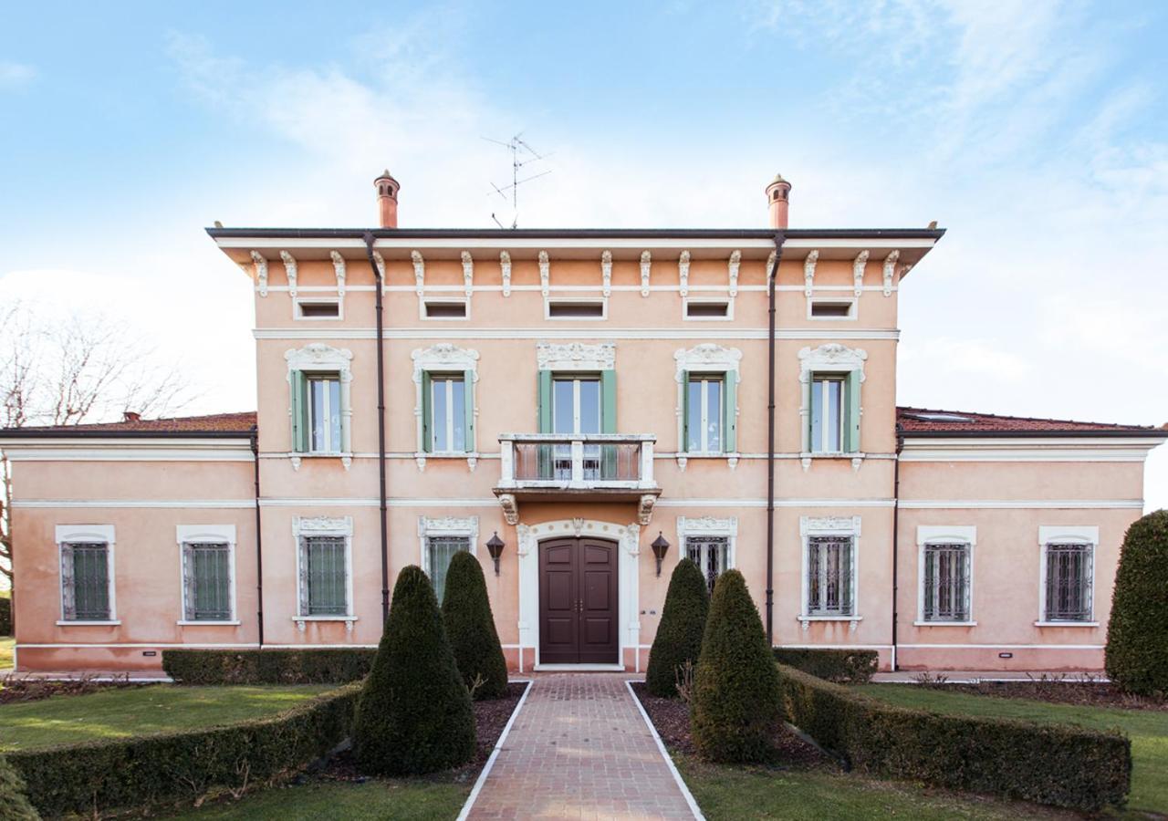 B&B Residence Il Ciliegio , Via Villa Superiore 93 Luzzara Suzzara Luaran gambar