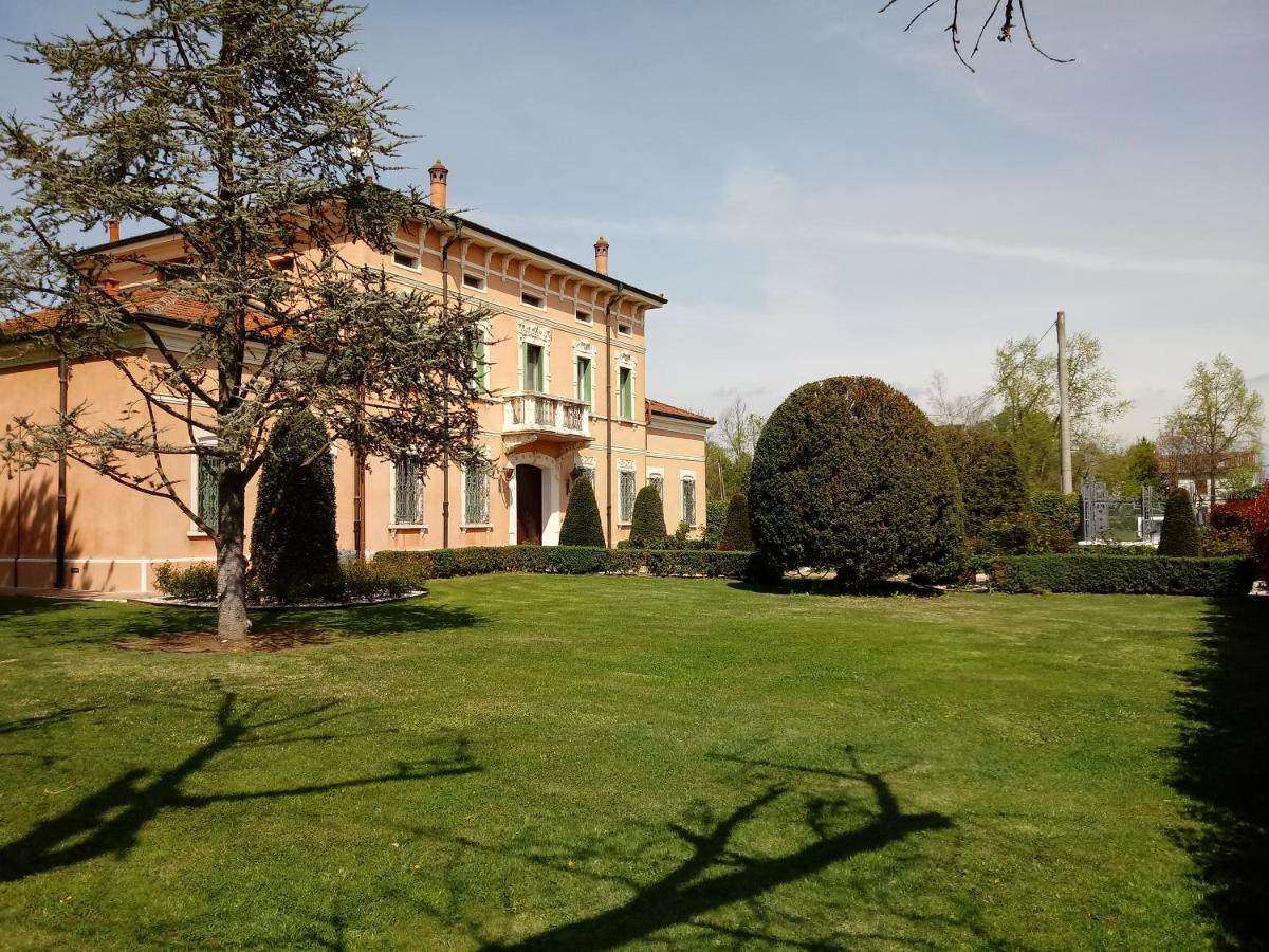 B&B Residence Il Ciliegio , Via Villa Superiore 93 Luzzara Suzzara Luaran gambar